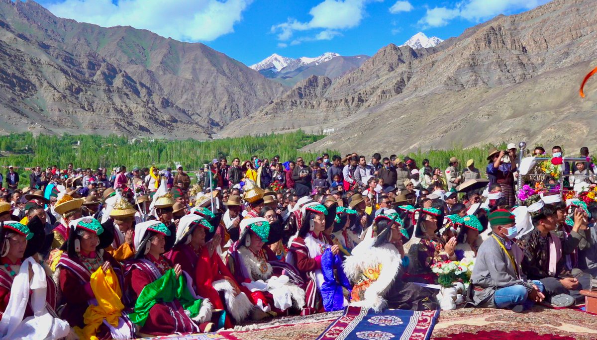 CTA_TibetdotNet's tweet photo. Tibetan Spiritual Leader His Holiness the 14th Dalai Lama addresses devotees of the Stok village at the 71 foot high seated golden Gautama Buddha statue in Leh, Ladakh Union Territory, India on 31 July 2023.

Photo | Dawa Dolma | Tibet TV | CTA https://t.co/P7ZiJxVsh4