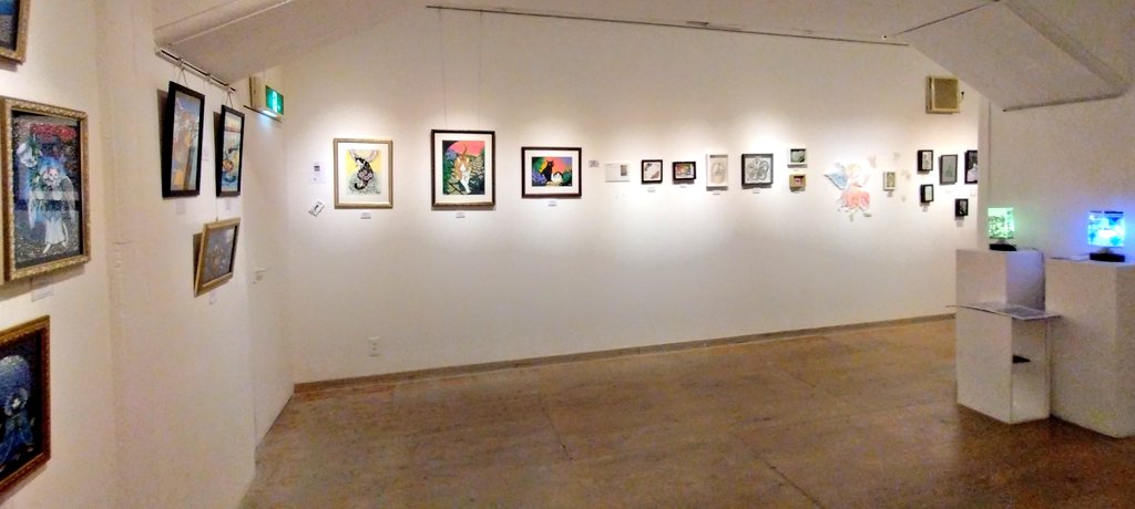 大阪・中崎町イロリムラ
#切り絵コレクション お邪魔しました♪
本日(31日)の16時まで。圧巻です✨