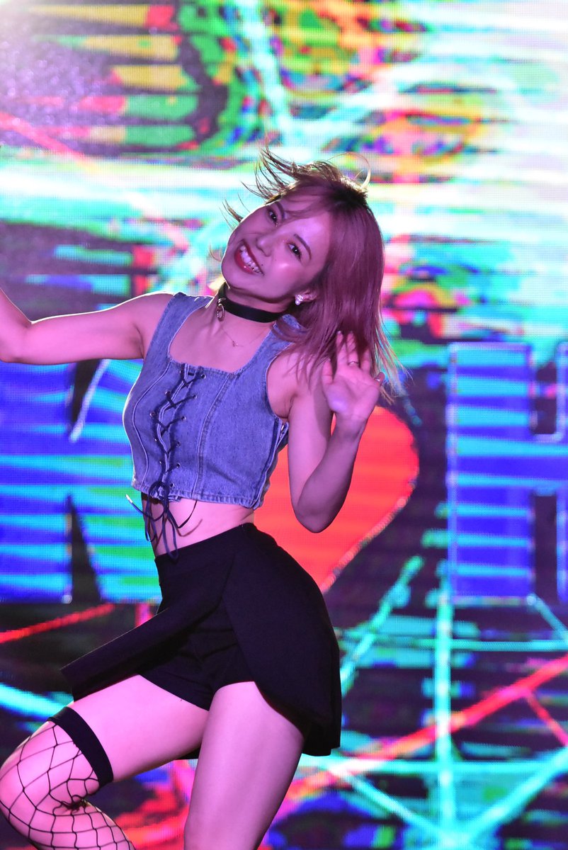 edamomoka's tweet photo. K-POPイベントにてゲスト出演させて頂きました！
BLACKPINKのリサ様役でした！楽しすぎました✨本番見にきてくれた方有難うございました🥲🩷
そしてスタッフ関係者の皆様凄く素敵なイベントにお声掛け頂き本当に有難うございました！
皆さん温かくて幸せな時間でした♡ https://t.co/iLoBM4RYVM