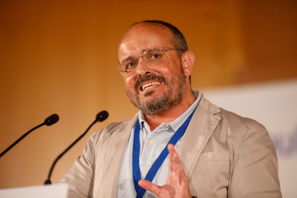 📻 Hablamos con Alejandro Fernández (<a href="/alejandroTGN/">Alejandro Fernández</a>), presidente del PP de Cataluña (<a href="/PPCatalunya/">PP de Catalunya</a>).

“Yo descarto cualquier tipo de negociación con Puigdemont. Lo digo con toda rotundidad”

Cadenaser.com