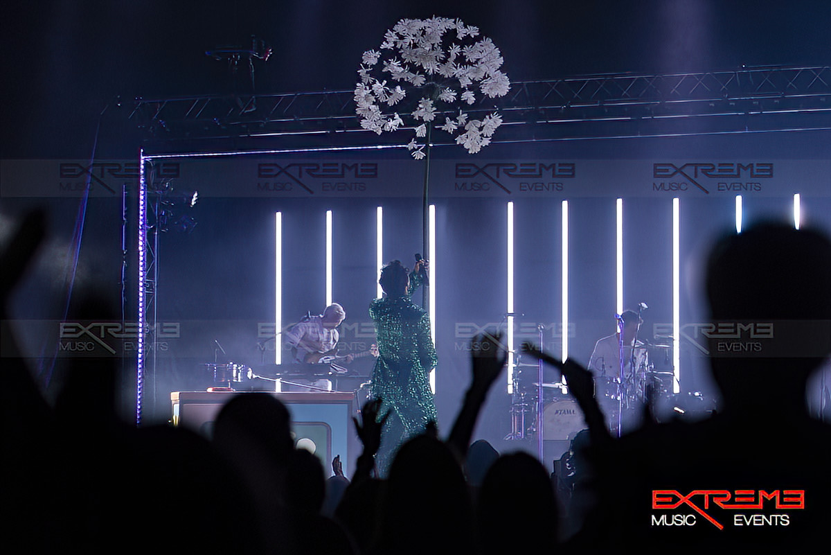 extrememusicev's tweet photo. Grupo-Banda: @mikasounds  #mika
Fecha: 30-7-2023 
Sala: #Caproig
Ciudad: Calella de Palafugell 
Festival: @CapRoigFestival #caproigfestival23
Promotor: @LiveClippers 

Photo by 📷: @jordigarciaphotography https://t.co/AqIH2Y5gRN