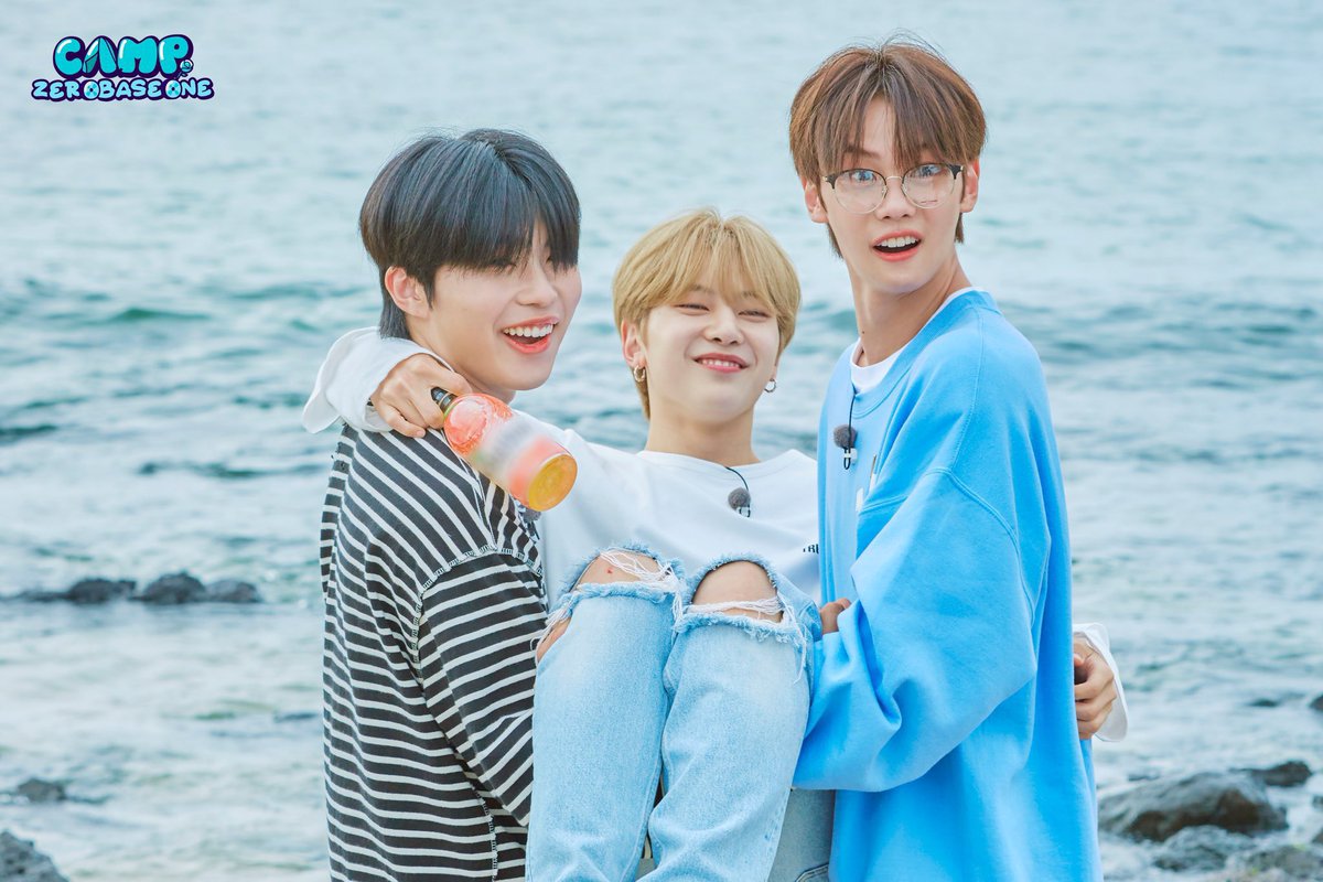 myseokryudan's tweet photo. the post it says "the member who you're always together with 24 hours a day is?" and matthew answered gyuvin + gunwook 😭😭😭 https://t.co/DVH2LCZMqx