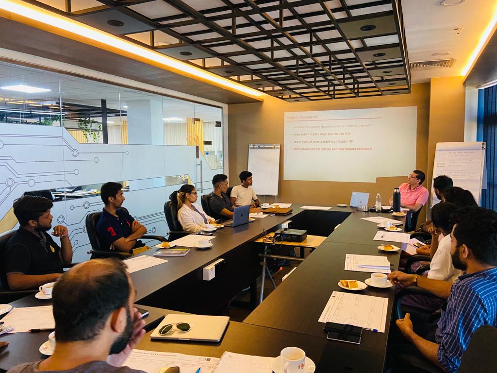 spiralation's tweet photo. We are thrilled to announce the successful completion of the first workshop for the 𝐒𝐩𝐢𝐫𝐚𝐥𝐚𝐭𝐢𝐨𝐧 𝟐𝟎𝟐𝟑 𝐜𝐨𝐡𝐨𝐫𝐭! 🚀🎉

The First workshop on the topic of '𝐁𝐮𝐬𝐢𝐧𝐞𝐬𝐬 𝐋𝐞𝐚𝐧 𝐂𝐚𝐧𝐯𝐚𝐬' was done by 𝐌𝐫. 𝐑𝐞𝐞𝐳𝐚 𝐙𝐚𝐫𝐨𝐨𝐤. 

#ICTA #Spiralation2023 https://t.co/vzFvabRk3l