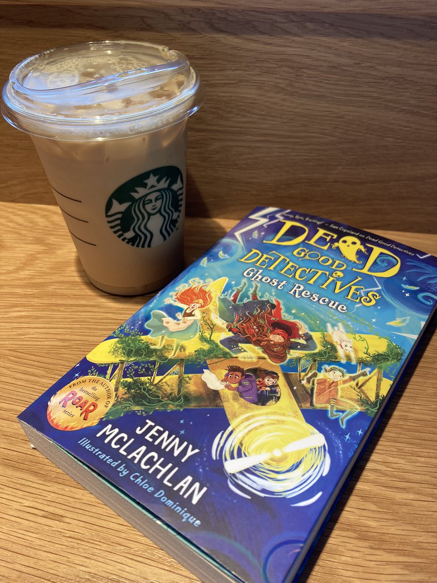 eenalol's tweet photo. Monday Starbucks with a book is becoming a thing and I’m not hating it.
Today I’m reading @JennyMcLachlan1’s second #DeadGoodDetectives caper - Ghost Rescue! A massive thanks to @Sarah_and_Books and @FarshoreBooks for sending me this! 😍😍 https://t.co/Ed7JRa1Nw3