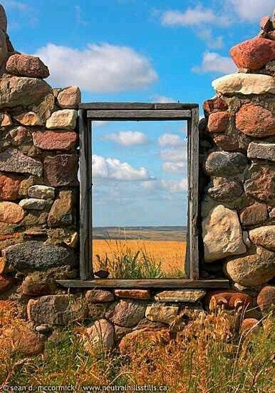 Dünya senden mükemmeli bekleyen kusurlarla dolu...