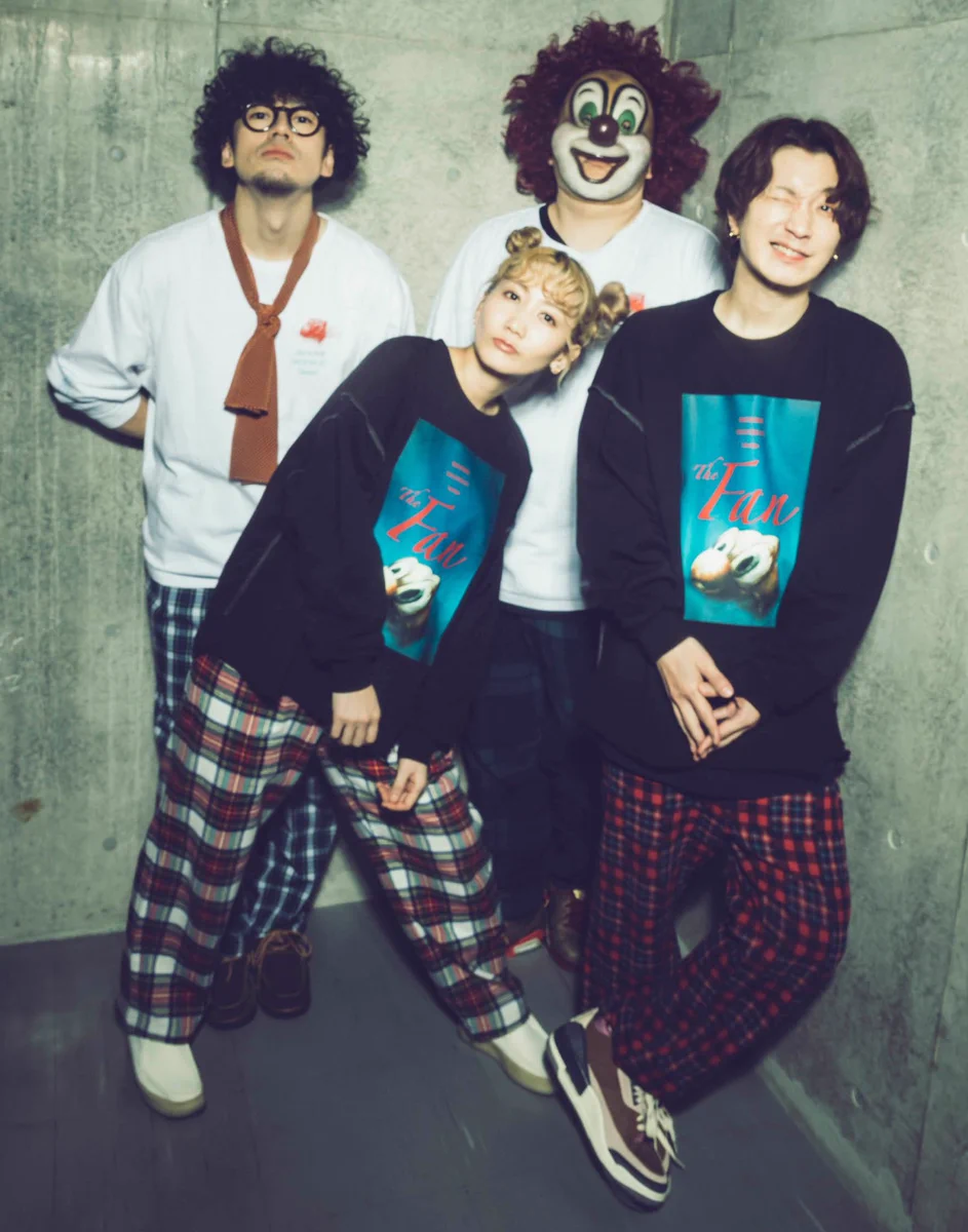 BABYL CD・DVD ライブTシャツ、タオル、グッズ、雑誌等 F2WIf76aYAAG5S-?format=webp&