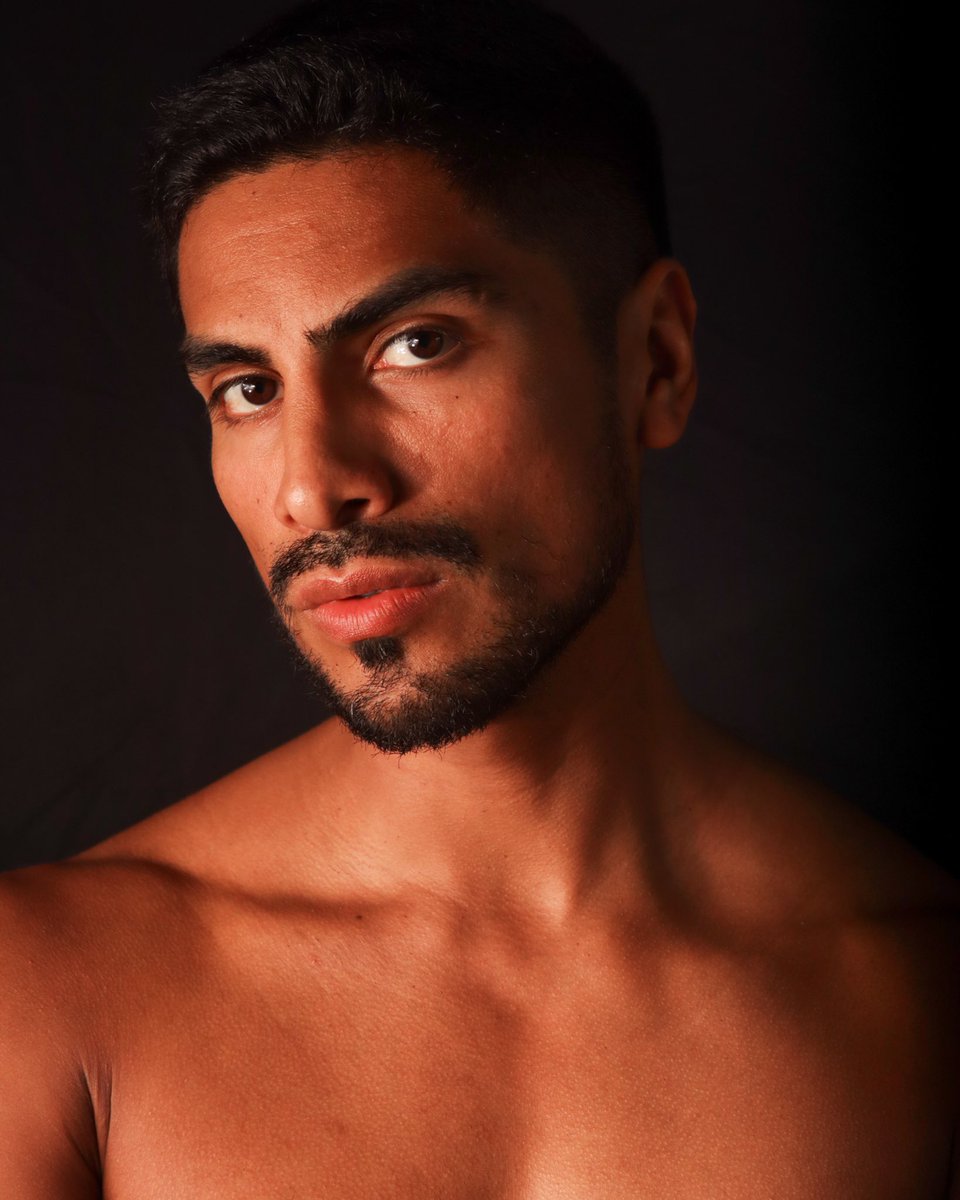 Iamdanypena's tweet image. "Breaking Barriers, Defying Limits 🚀🔥 Witness the Power of Perseverance as he Turns Dreams into Reality!

Bookings: 
📧 danymiguelpe@gmail.com
📸 @erroljohnn 

#fashionjourney #malemodeling #dreamchasers #hardworkpaysoff #fashiondreams #model