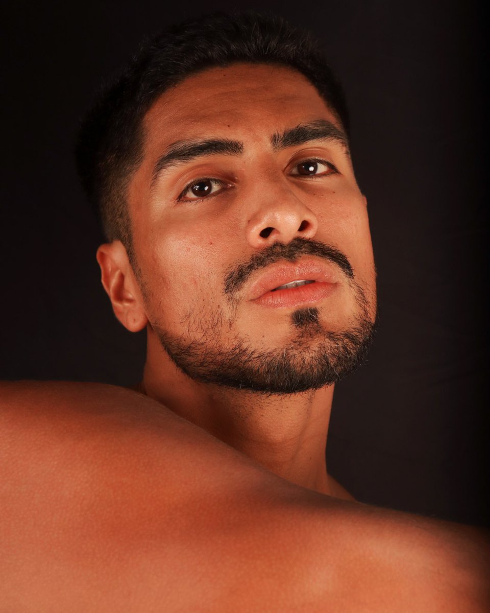 Iamdanypena's tweet image. "Breaking Barriers, Defying Limits 🚀🔥 Witness the Power of Perseverance as he Turns Dreams into Reality!

Bookings: 
📧 danymiguelpe@gmail.com
📸 @erroljohnn 

#fashionjourney #malemodeling #dreamchasers #hardworkpaysoff #fashiondreams #model