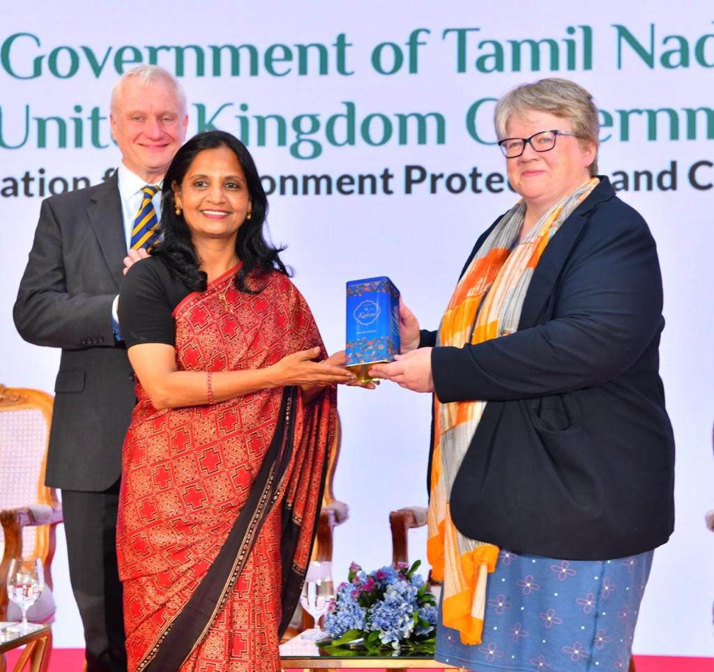 🎉 Exciting News! 🌿🍵

Our premium product, the Nilgiris Kahwa, was presented to the esteemed Minister, Madam Therese Coffey MP, Secretary of State, Department for Environment, Food and Rural Affairs, UK and Mr.Graham Stuart, Minister of State for Energy Security and Net Zero!🇬🇧