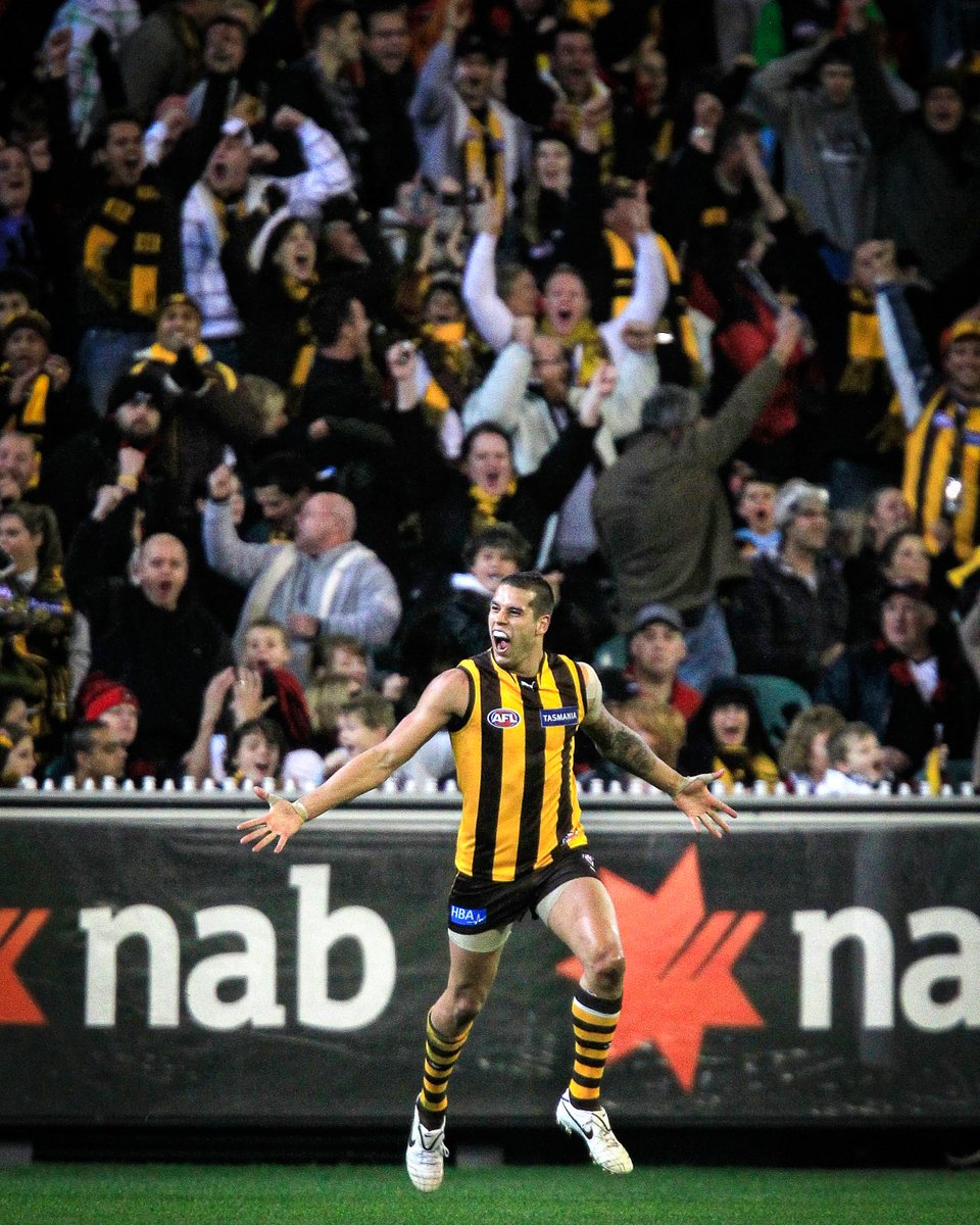 HawthornFC's tweet photo. Thanks for the memories
🤎💛 https://t.co/NvW0yA1mnw