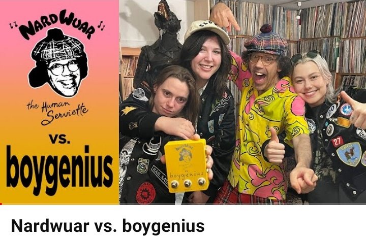 ThePhoebeRoom's tweet photo. 🎥 | Nardwuar vs. boygenius - full interview out now on YouTube!

🔗 https://t.co/XPmuAyK9V5 https://t.co/pFLLx7ErkD