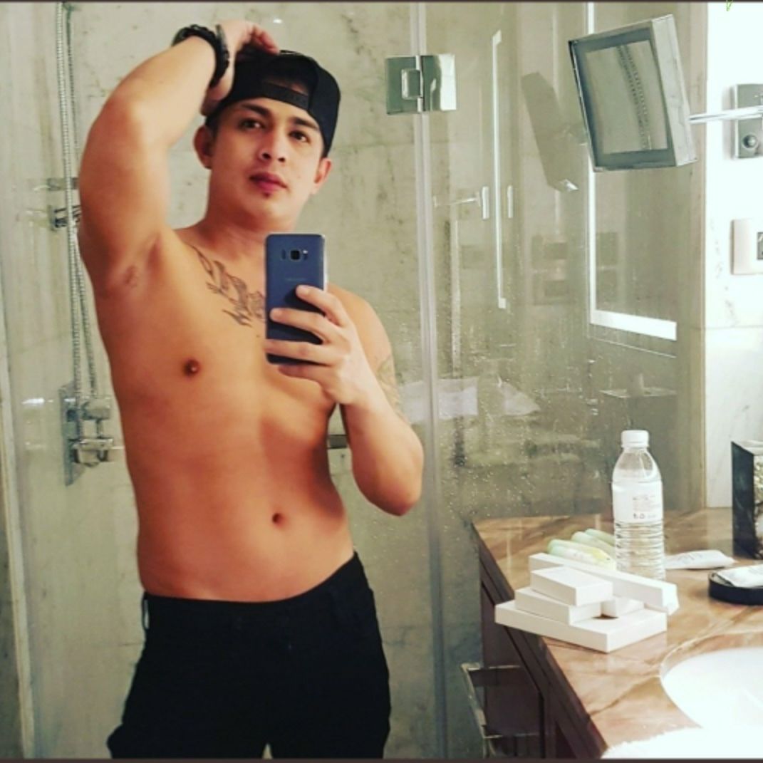 ian_2207's tweet photo. Available dn po ako vc for sure client po. https://t.co/L52jVhgqL8