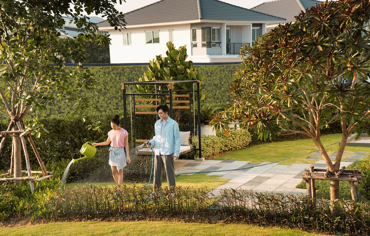 supalaiplc's tweet photo. ส่งท้ายวันหยุดยาว ช่วงต้นเดือนแบบนี้
ได้ออกไปซื้อของใช้เข้าบ้าน ไปพักผ่อนส่วนกลาง
หรืออยู่บ้านซักผ้า ก็ฮีลใจคนติดบ้านสุดๆ แล้ว 😗
บ้านอบอุ่นๆ ฟีลกู๊ดดแบบนี้ ที่ศุภาลัย
https://t.co/Am6cyLwgra
#TrendCatcher #SupalaiSpace https://t.co/74fE7DW4Fl