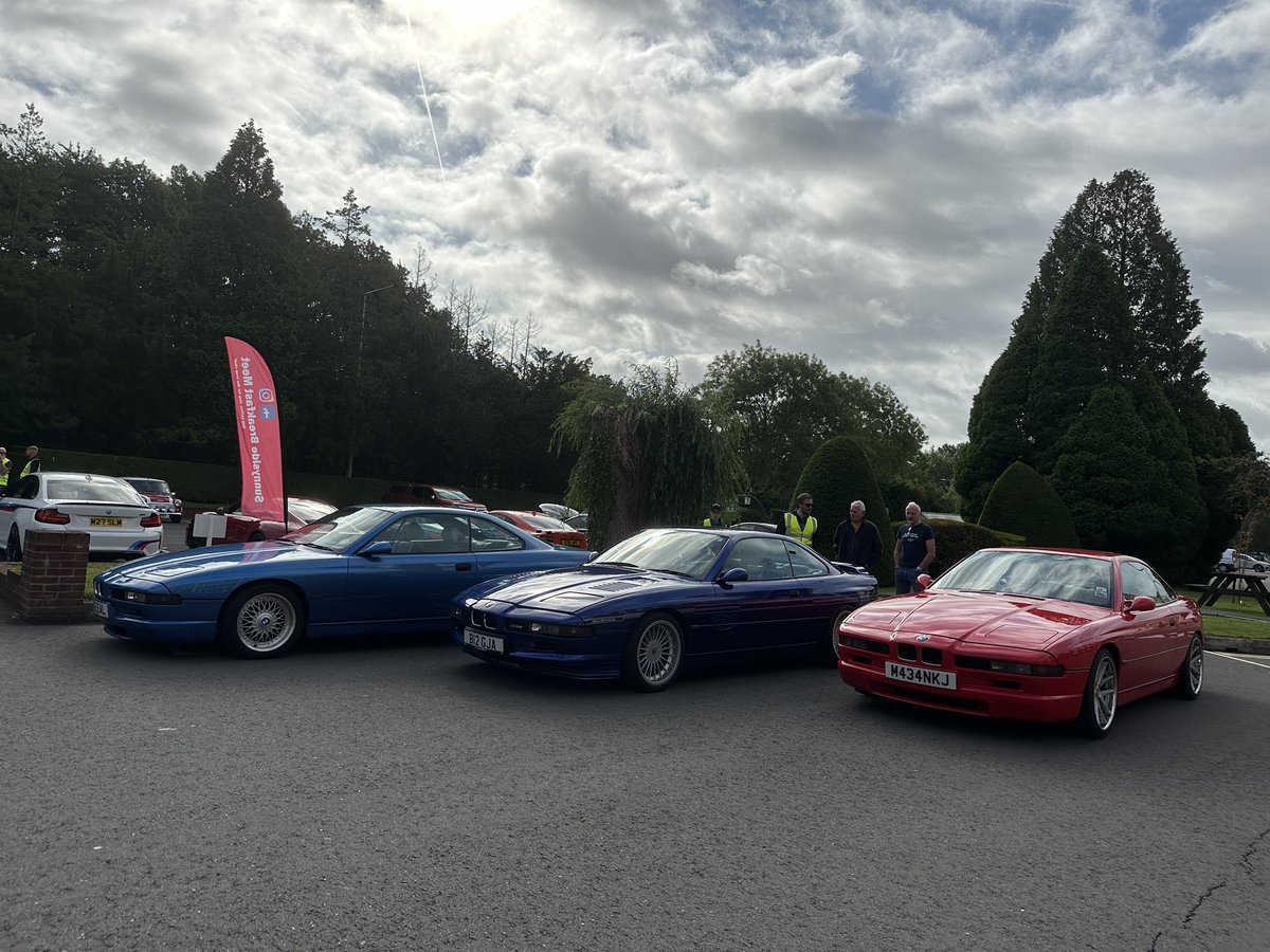 _craigoncars's tweet photo. Great morning at @SunnysideMeet yesterday, an eclectic mix of cars on display, including a Ford GT40, Alfa ZX, Astra GTE and a group of E31 BMWs. Pity the Welsh weather let us down but a fun time had by all those attending #weirdcartwitter #cartwitter https://t.co/iidH6O0u0V