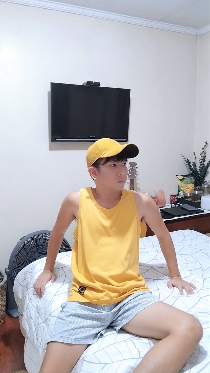 NelJoe9's tweet photo. Mustard, one of men's colors...
#AsianMen #Pinoy #TwinkType #ShirtsOn https://t.co/qKND8xZyJU
