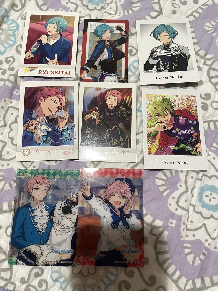 dollfuldance's tweet photo. wts enstars merch + toploaders

ra*bits set - $29 + ship
other pashas - $1.5 ea
Clear card - $1 ea

Toploaders all $8 ea except for purple sticker which is $4

@EnstarsGoods ty https://t.co/PF4qIQ7leh