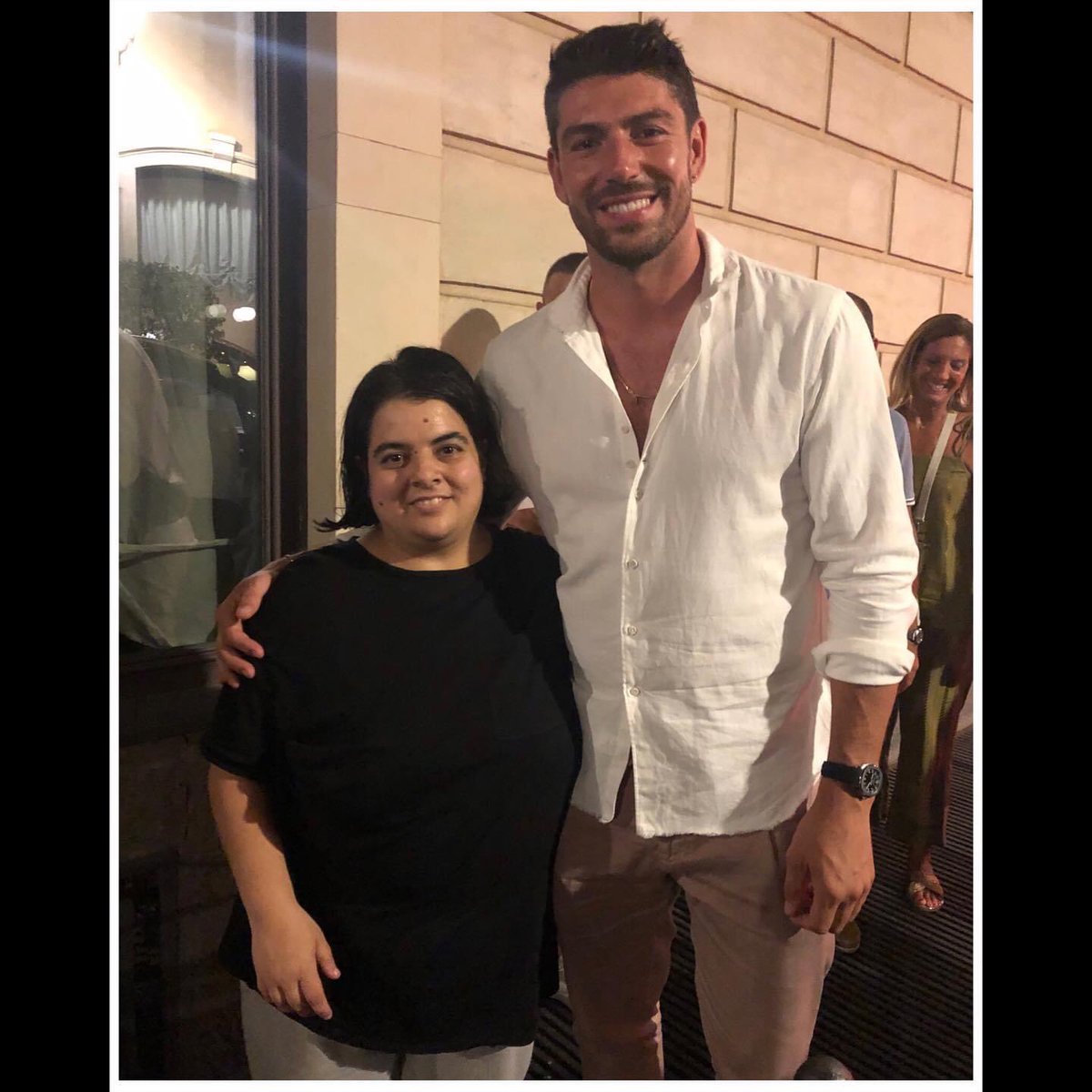 graziellaT81's tweet image. con un ricordo più bello incontro con ignaziomoser che rende felice la sua Chechu 
Gli faccio auguri buon onomastico 
🥰 + 💞👀 #buononomastico #nachochechu #maicontrocuore #ricordi #face #selfie 👀💞☀️ #buonagiornata ☀️💕👩‍❤️‍💋‍👨👫🏻 #ignaziocecilia 👫🏻👩‍❤️‍💋‍👨💕❤️