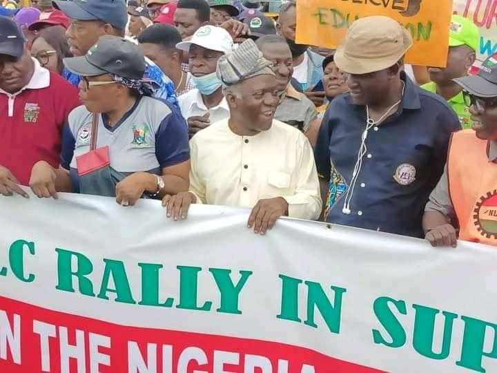 PeakNewspaper's tweet photo. Nigerian Human Rights lawyer Cheif Femi Falana says the Nigeria Labour Congress and its affiliates can proceed on the Aug. 2 strike and protest as planned, saying the exercise does not translate to contempt of court.|Peak News Nigeria https://t.co/qoERFXZ7wV