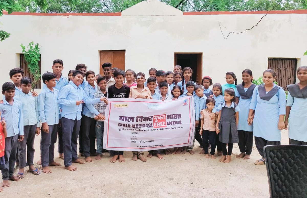 ShrushtiSeva's tweet photo. @BalVivahSeAzadi 
📢 Stand up against #ChildMarriage! Every child deserves a bright future filled with education, opportunities, and dreams to pursue. Let's empower our young ones and protect their rights. #childmarriagefreeindia #balvivahseazadi #freedomnow #EndChildMarriage https://t.co/z4G5mH7PXl