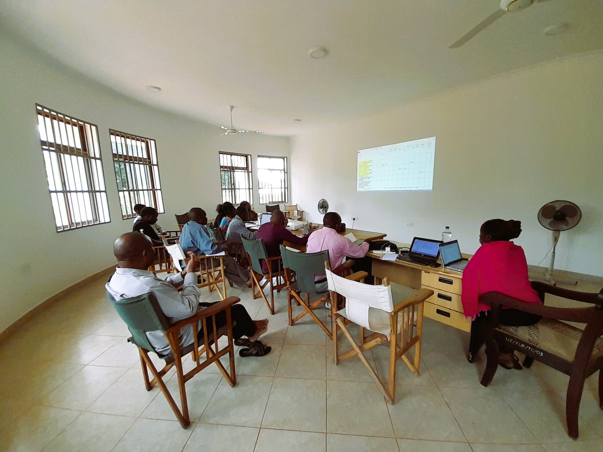 UZIKWASA's tweet photo. "An hour of planning can save you 10 hours of doing." - Quote by Dale Carnegie.
UZIKWASA staff is geared up for an exciting week ahead! Kickstarting the new week with programs planning for the upcoming activities. #UZIKWASA #LearningOrganization https://t.co/SYnyWtgDCP