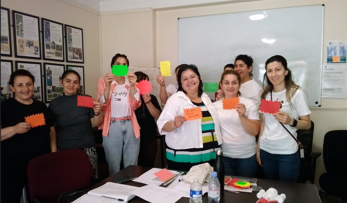 We have been working with @ShpresaPrograme to deliver group 'Introduction to Counselling' sessions to Albanian women. This was a wonderful session on 'self-affirmation' #mentalhealthmatters