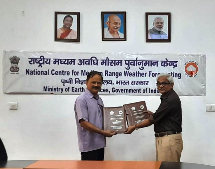 ncmrwfmoes's tweet photo. NCMRWF and the Department of Earth and Atmospheric Sciences, NIT Rourkela enter into MOU for academic and research collaboration. Head NCMRWF and Director of NIT Rourkela signed the MOU at NCMRWF Noida on 31st Jul 2023. https://t.co/djAylwmlNi