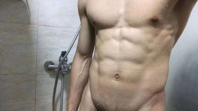 一名狱医罢了 tweet media