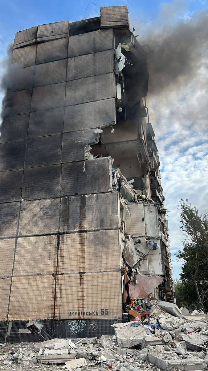This Monday morning russia launched rockets into two buildings with people inside in Kryvyi Rih. One section of residential building is completely destroyed, another building is a school. People under the rubble.

Ukraine is still in need of air defense and F-16 fighters to