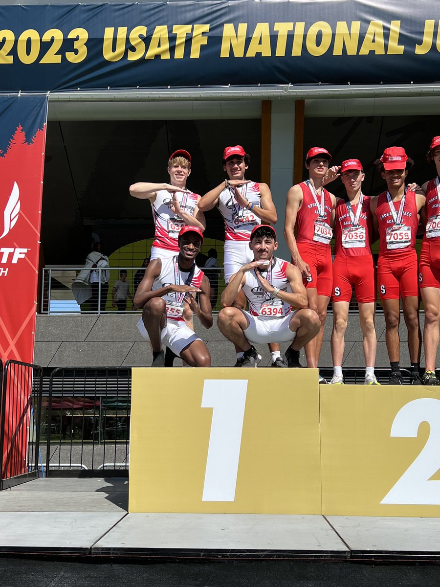 USATF Junior Olympics:
- 4x800m 🥇
- 4x400m 🥇
-800m 🥇

Thank You <a href="/trackhouston89/">Track Houston</a> for all the great memories 

✌️❤️🖤