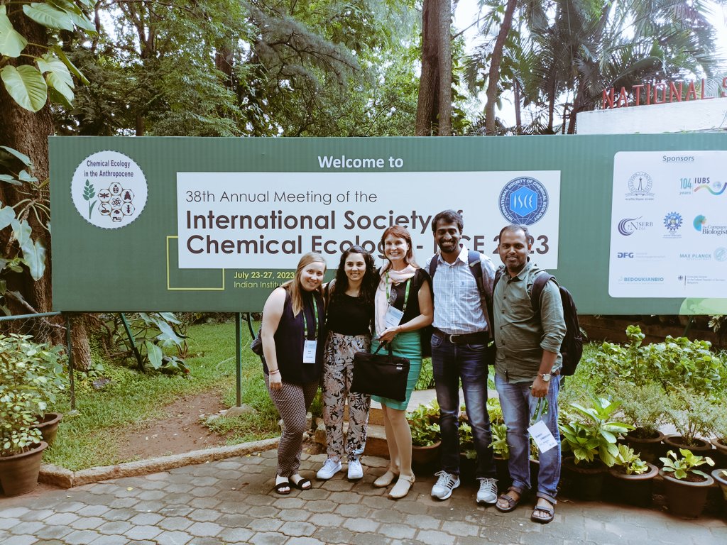 EcologyInsects's tweet photo. Our team from Czech University of life sciences, Prague have taken part in the international society of Chemical ecology 2023 @iisc Bengaluru, India. 
Team head Dr. Anna Jirošová chaired a session and gave a talk covering exclusively the Bark beetle calamity.. https://t.co/sCN3l8Q9Ea