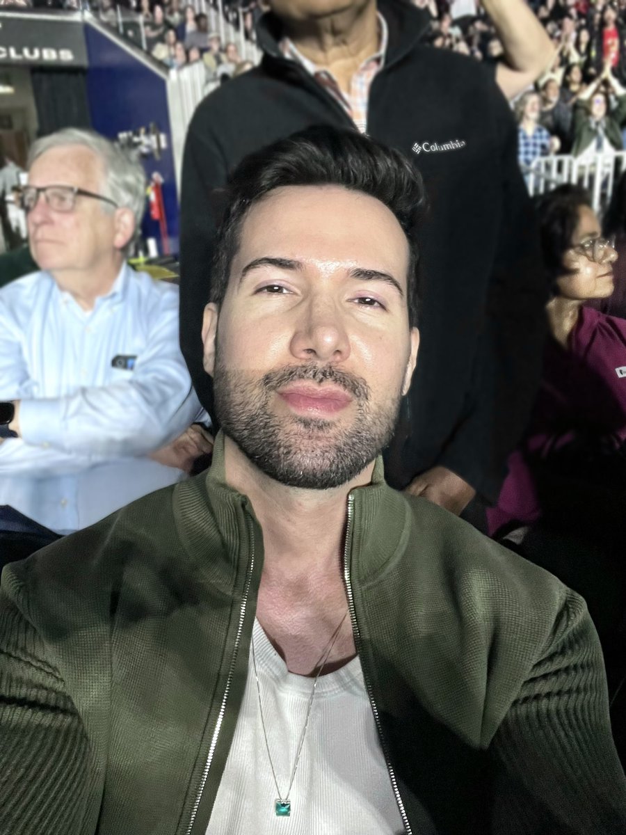 Show do Bryan Adams! Maravilhoso! 🤍
<a href="/bryanadams/">Bryan Adams</a> 
#bryanadams