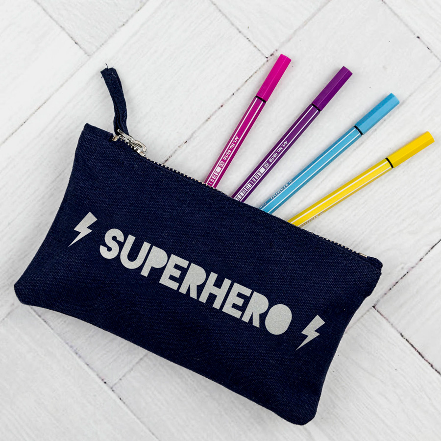 ''There is a superhero in all of us, we just need the courage to put on the cape.”
- Superman
#comicbookroom #comicbookroomdecor #comicbookwall #superheroroom #superheroroomdecor #superherowallpaper #stickerscape #boysroomdecor #boysroominspo #ourkidslivehere #mondayquotes 📷