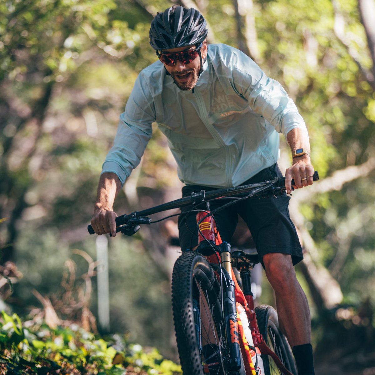 Signal Bikes (@signalbikes) on Twitter photo Where ever your Signal took you this weekend, we hope it put a smile on your dial 😀🤩🚲💨🇿🇦
Let us know where you were riding?
We Ride #OnTheHill Where ever your Signal took you this weekend, we hope it put a smile on your dial 😀🤩🚲💨🇿🇦
Let us know where you were riding?
We Ride #OnTheHill
