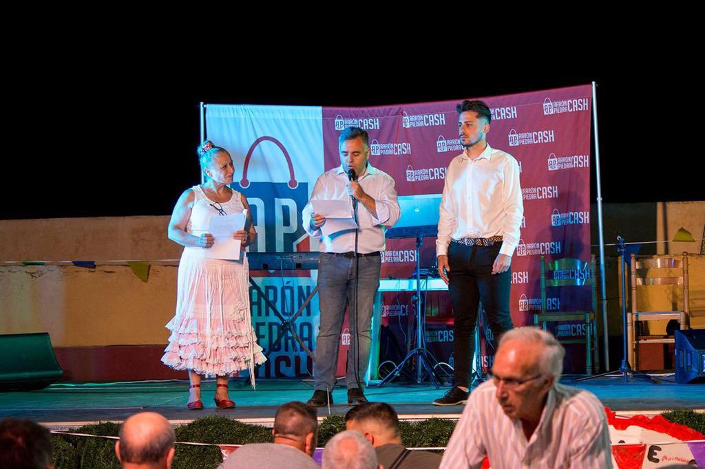 PSOE_Almeria's tweet photo. 🏴󠁧󠁢󠁥󠁮󠁧󠁿 I Pregón de las fiestas de @ParajeGuillen de La Cañada. Un pregón muy emotivo a cargo de nuestro concejal @antonioruano77 https://t.co/deFfob4JNE