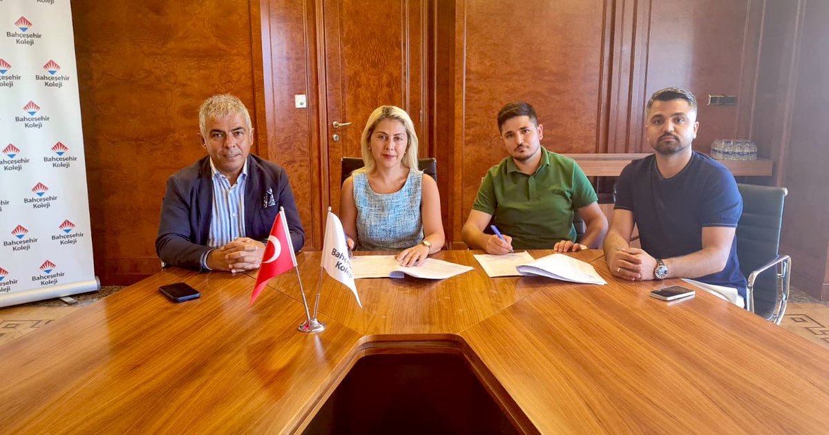 ❤️𝐀𝐢𝐥𝐞𝐦𝐢𝐳𝐞 𝐇𝐨ş 𝐆𝐞𝐥𝐝𝐢𝐧 𝐂𝐞𝐲𝐡𝐚𝐧💙

✍🏻 2024-25 eğitim öğretim yılında Bahçeşehir Koleji ailesine katılacak olan “Ceyhan Kampüsü” için imzalar atıldı.

#BahçeşehirKoleji