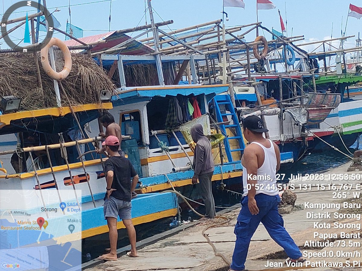 Jean_Voin_'s tweet photo. Kamis(27/07), Jean Voin Pattikawa,S.Pi, Luhkan Kota Sorong, melakukan Pendampingan Akses bahan Bakar di SPBU Pelabuhan Perikanan Sorong kepada Kapal Perikanan yg akan Melakukan penangkapan di Perairan Fak" 
#GiatLuhkanSatminkalAmbon 
#luhlapor 
#Kotasorong
@BP3_Ambon https://t.co/bF8TacWe5x