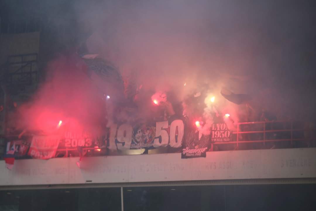 UltrasMadeinFR's tweet photo. ⚽️ Molenbeek - OL (amical)
📢 Lyon 1950 / Mauves Army on tour ! 
📆 23 juillet 2023
#RWDMOL https://t.co/1FqSz12RWL