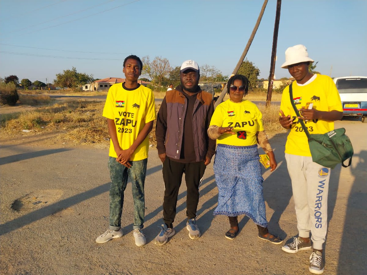 realnigelndlovu's tweet photo. An accessible MP
+263 78 217 7326 WhatsApp or Calls
Get in touch if you want to help our Campaign in any way,whether as a volunteer,donor or a footsolider.
#Nig4LobengulaMagwegwe
#Nig4MP
#Back2Basics
#SaveBulawayo https://t.co/Qo0ibuEyoT