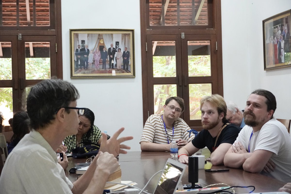 ckscambodia's tweet photo. 🎉🎉What an exciting and eventful week for our students from Khmer Language and Culture Program (KLCP) and Advanced Study of Khmer (ASK)!

#CKS #KhmerLanguageAndCultureProgram #KLCP #ខ្ញុំរៀនភាសានិងវប្បធម៌ខ្មែរ https://t.co/7QeIMyHGl7