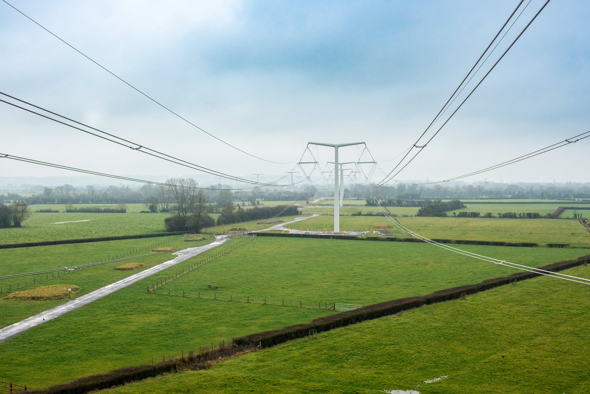 GreatSouthWest_'s tweet photo. A diverse mix of low carbon solutions will be crucial to supporting a resilient energy system & reaching net zero.
Download our #CleanEnergyPowerhouse Prospectus to discover the array of clean energy projects in the Great South West: https://t.co/ZpYoQU7KPe
@energygovuk https://t.co/NXDqW5BggO