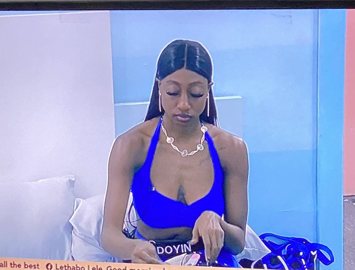 OfficialDoyin_'s tweet image. The queen of fashion is up and she’s cooking hotness already 🔥 

DOYIN DE SHOW 
#Bbnaija #bbnaijaAllstars