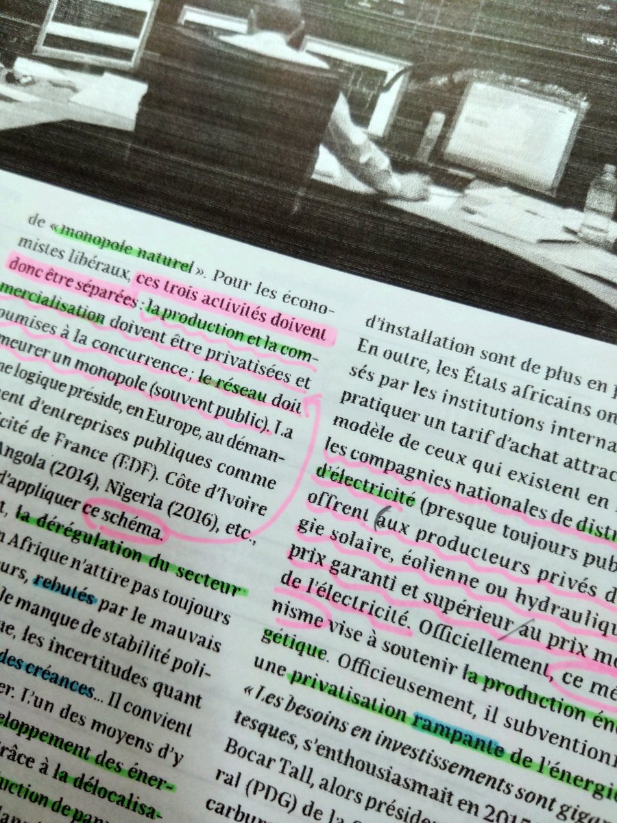 今日のフランス語🇫🇷 先週に引き続き、エネルギーについて 辞書を3つ調べても載っていない成句と思われるものは、wiktionnaireを活用! #フランス語 #vana15