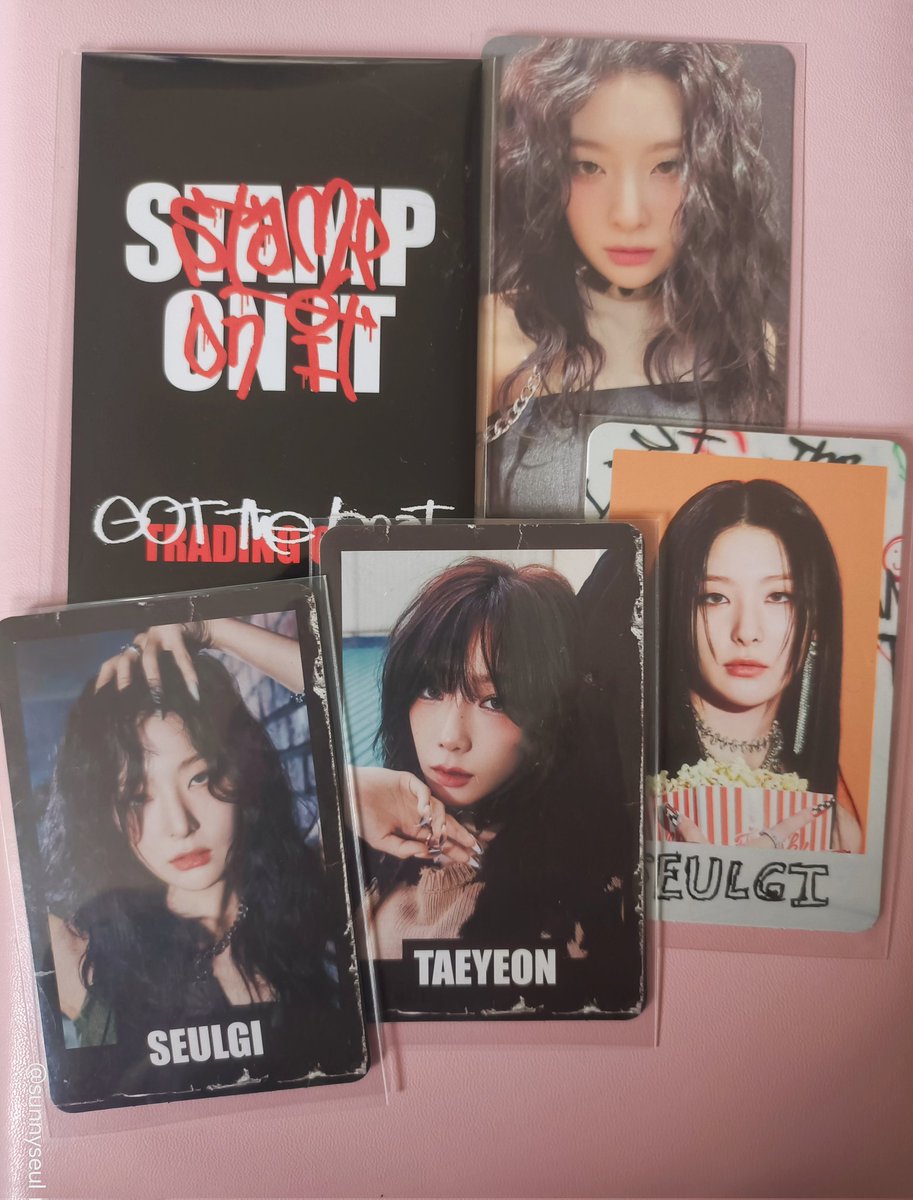sunnyseulho's tweet photo. Thank you so much @ojkmtcart for my GOT and SHINee trading cards!!! #hpgfeedbacks https://t.co/aoHibtJd66