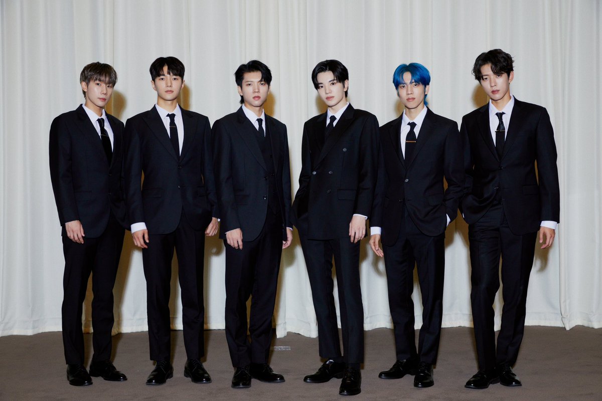 KPOPFAVE_'s tweet photo. [230731] @IFNT_Official_ : “We once cried in the practice room, the 6 of us.. hugging one another. We just cried and cried”. #INFINITE ♾️ever! #인피니트 #Begin #New_Emotions https://t.co/TRlbCxZQGX