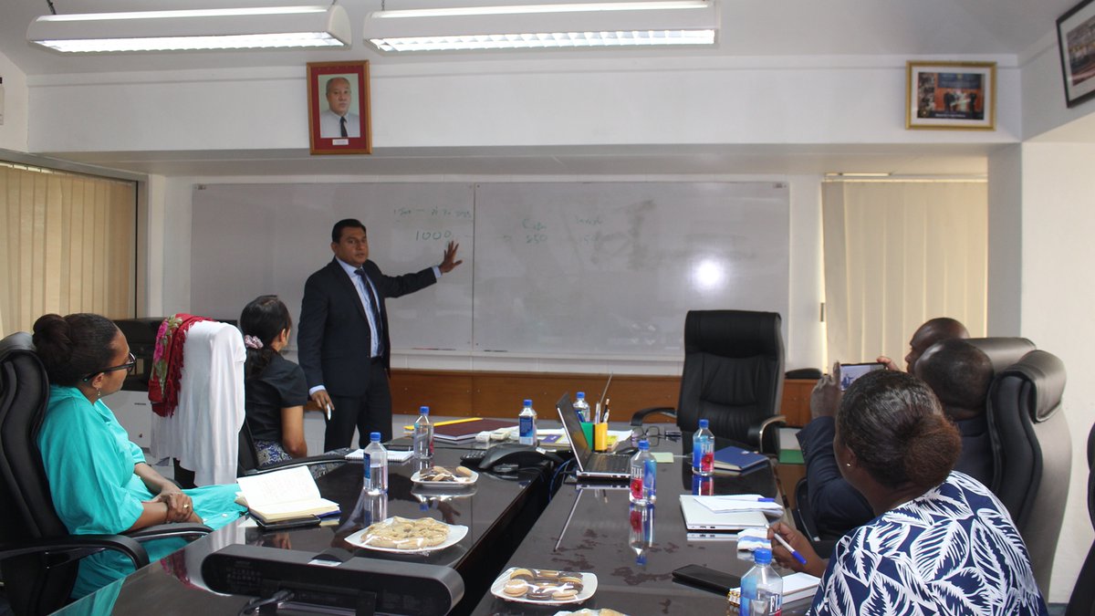 UNDP_Pacific's tweet photo. Strengthening collaboration! Fiji 🇫🇯 & Solomon Islands 🇸🇧 Independent #AntiCorruption Commissions deepen bilateral ties & knowledge sharing on a study tour hosted by @FICAC_Official, with support from @UNDP. #Partnership #Transparency #SDG16
#PacificAct🇬🇧 & #TAP🇯🇵 https://t.co/UMAZ7bKerK