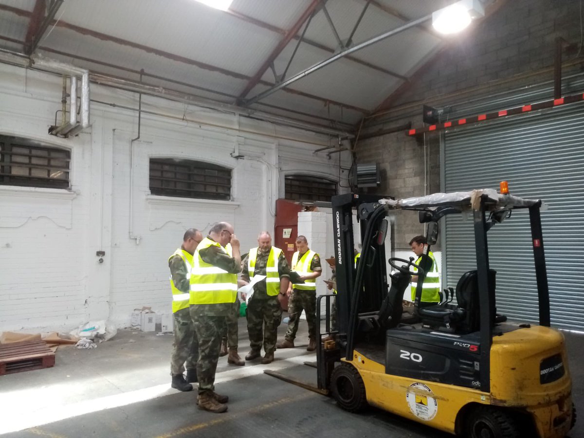 TransportCorps's tweet image. @TransportCorps conducting Lift Truck Operator Course. Covering laws around Health and Safety, Stability, Safety of Loads, and all related safety aspects of operating a 2000kg - 50000kg capable vehicle. @TransportCorps provides a unique opportunity to up-skill its members!