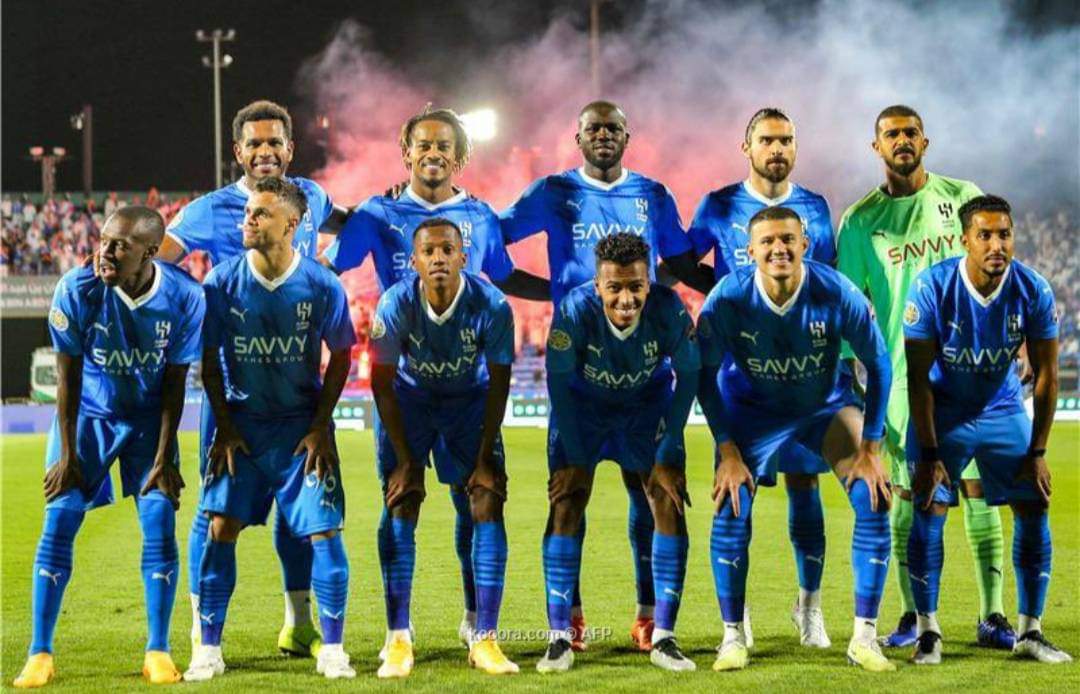 RSL_Comparisons's tweet photo. ���🤔 من الاقوى حاليا بين #الاتحاد و #الهلال من وجهة نظرك ❓💔

الاتحاد = حط قلب ❤
الهلال = حط ريتويت 🔃🔃

🤩🤩🤩🤩💪🏽💪🏽💪🏽💪🏽 https://t.co/k2hBq0sHkZ
