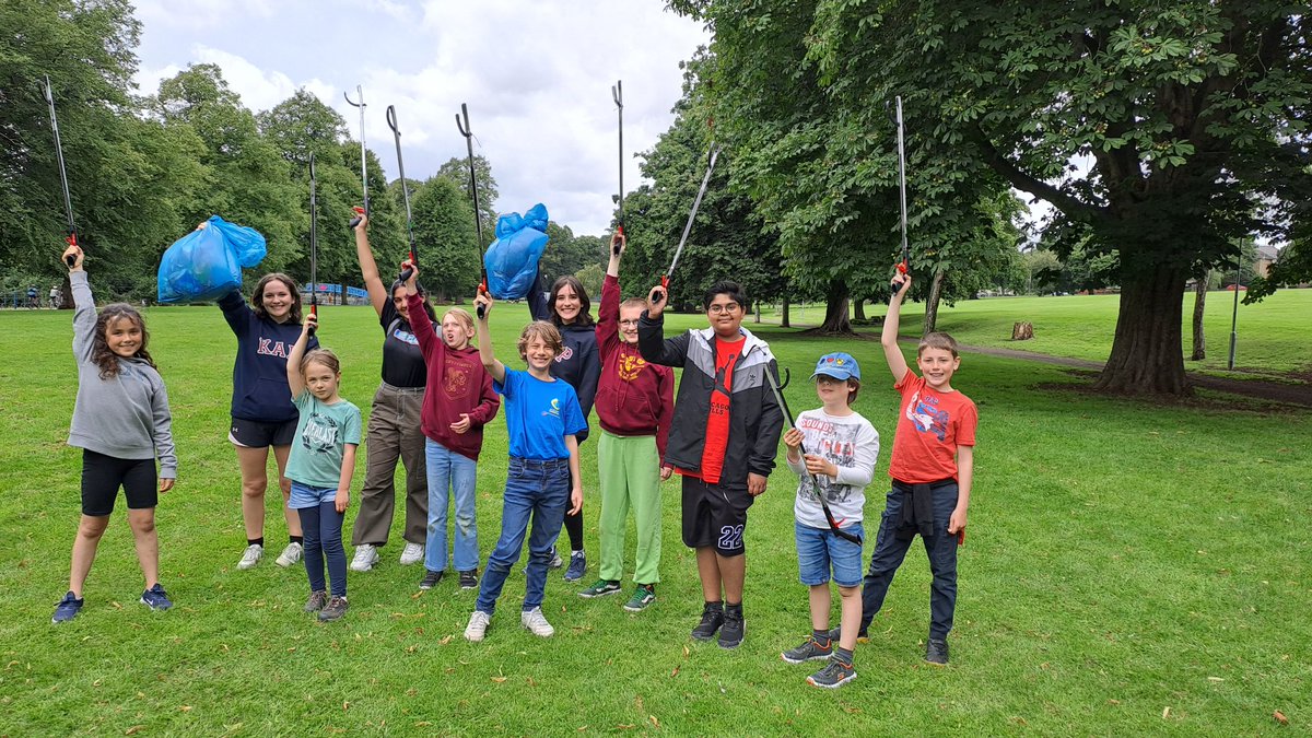 482 pieces of litter picked up by the amazing KAP Club Members at a weekend meet-up.
All litter logged on the <a href="/esriuk/">Esri UK</a> app and counted towards Ali's #1MillionLitterPick total kidsagainstplastic.co.uk/alismap/
<a href="/KidsVplastic/">Kids Against Plastic</a> <a href="/Renewablenglish/">🌍💚 Harry Waters 💚🌍</a> <a href="/KeepBritainTidy/">Keep Britain Tidy</a>