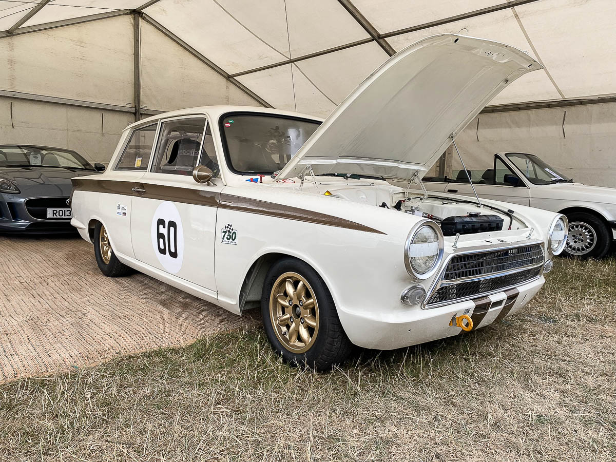 caigauge's tweet image. The classic Lotus Cortina at the Goodwood Festival of Speed | SMITHS made the original gauges, and we continue to make &amp;amp; supply the speedometer today
#lotus #lotuscortina #smithsinstruments #ClassicCars 
Replacement gauges for the Lotus Cortina &amp;gt; smiths-instruments.co.uk/lotus/cortina