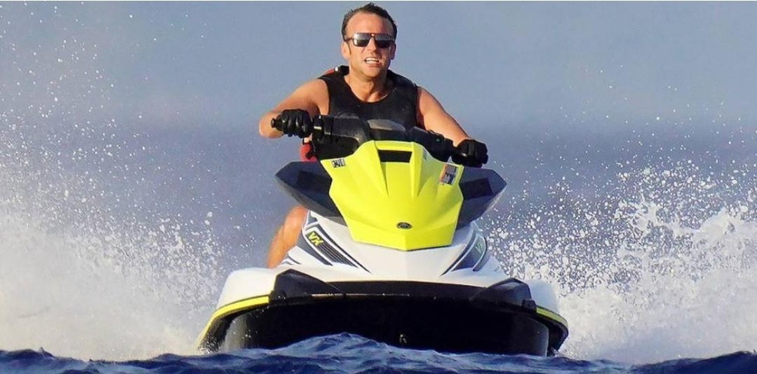 🕶️🇫🇷MacronardsFM 🕶️#TiensBonMacron tweet media